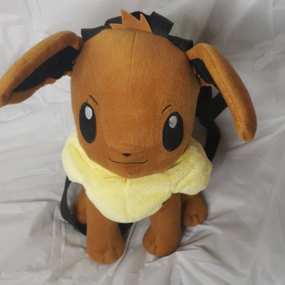 Hot Topic Handbags - Pokémon Eevee Plush Backpack